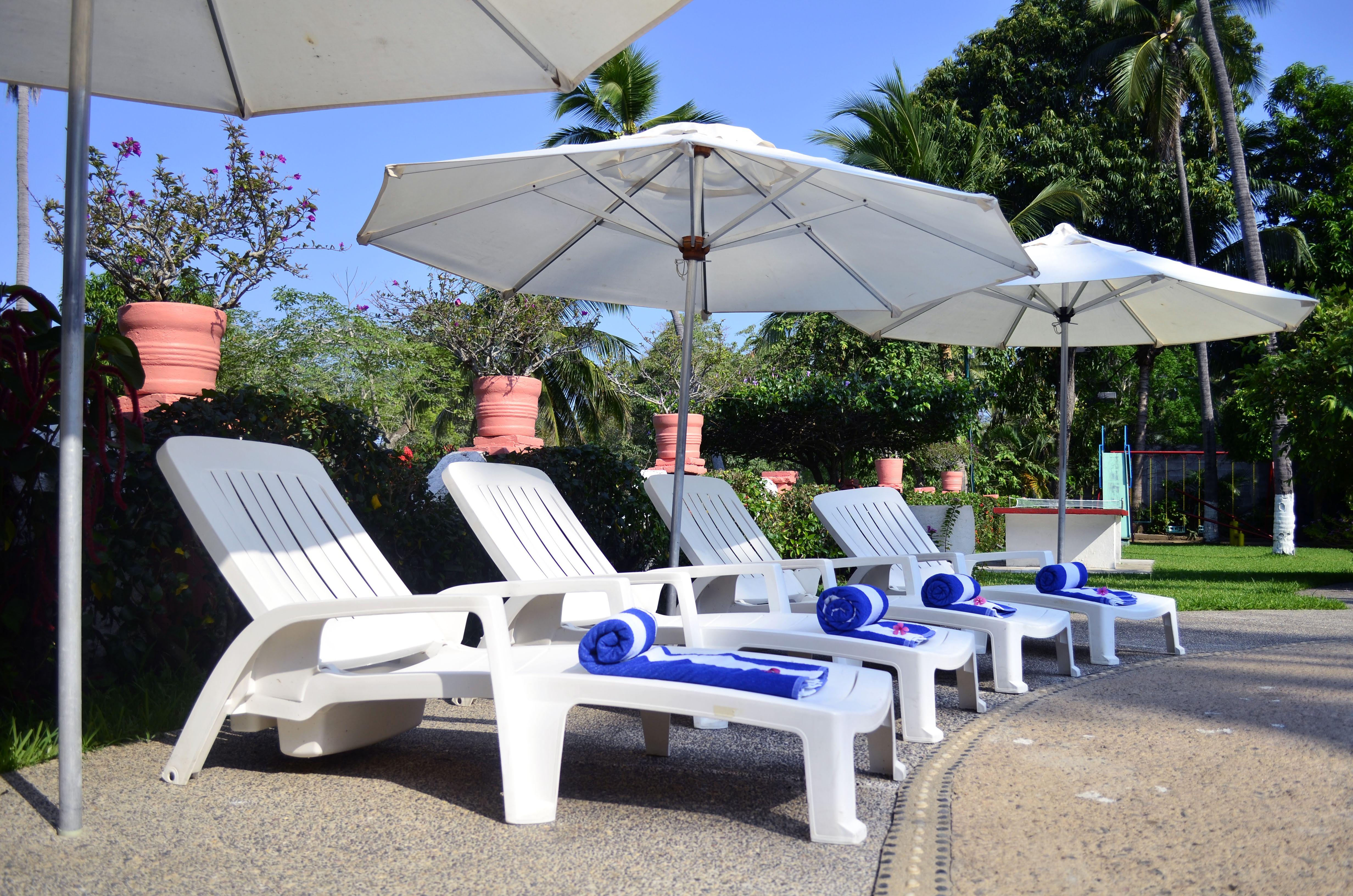 ホテル Coral Ixtapa イスタパ エクステリア 写真